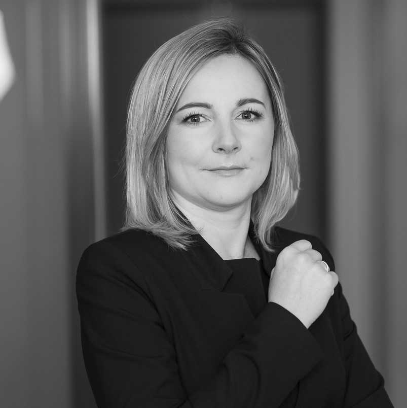dr Katarzyna Karasiewicz